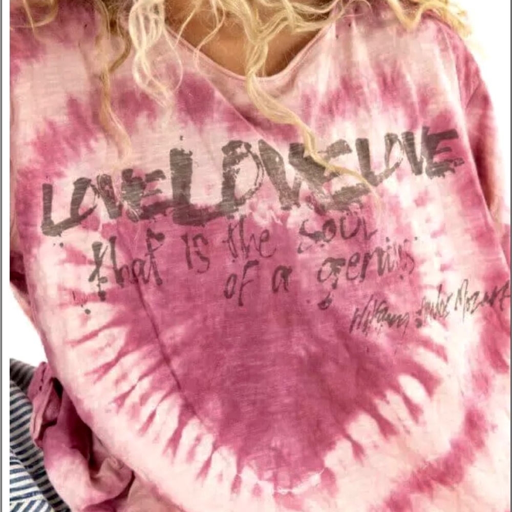 Magnolia Pearl One-Size Fits Most Boho t shirt